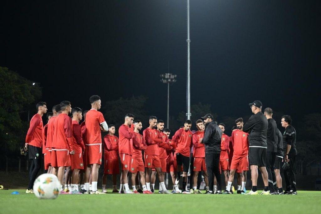الكاف-تمنع-المحليين-من-التدرب-بملاعب-الشان