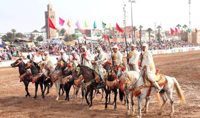 clap-de-fin-des-festivites-du-moussem-moulay-abdallah-amghar