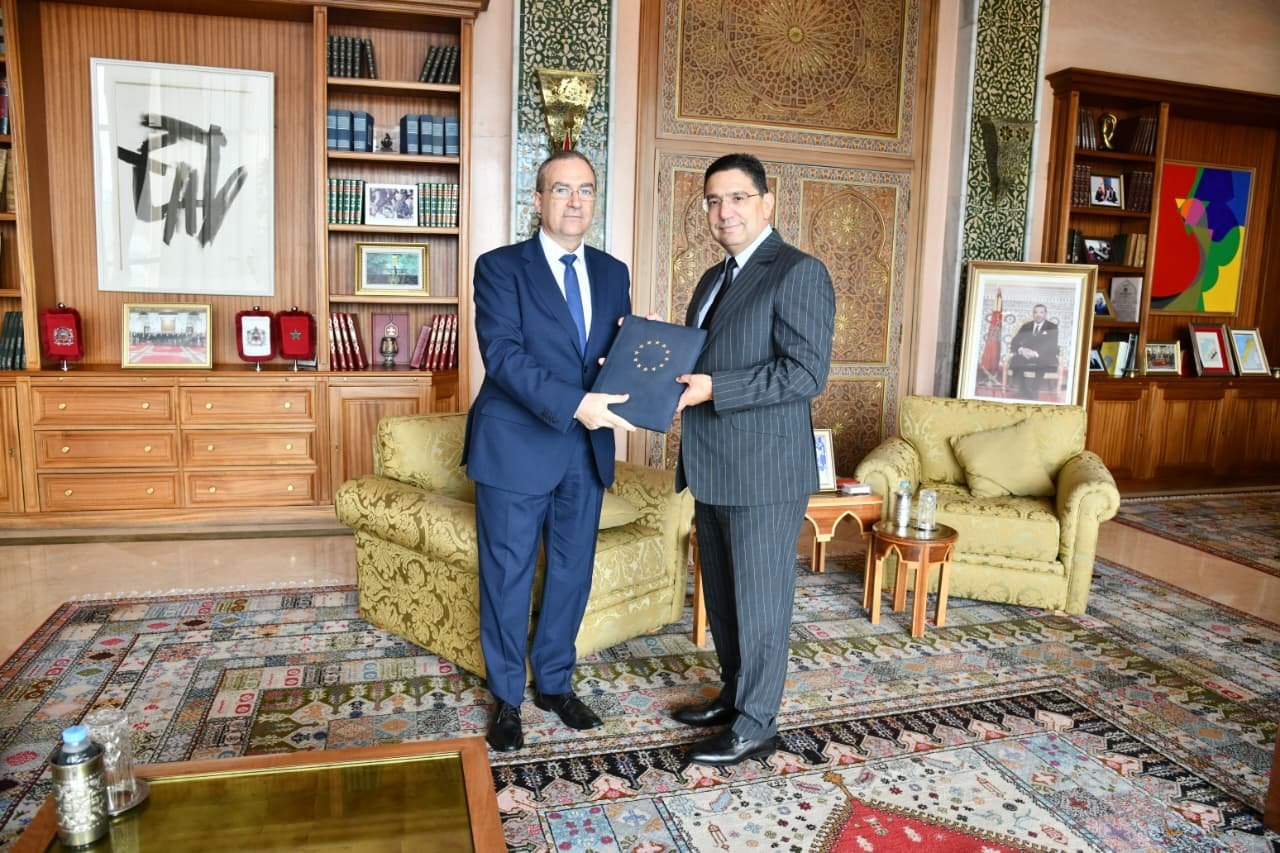 m.-bourita-recoit-le-nouvel-ambassadeur-de-l’union-europeenne-aupres-de-sa-majeste-le-roi-mohammed-vi