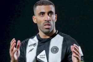 مدرب الشباب السعودي يصدم حمد الله