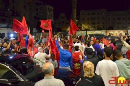 تجمعات فاس إلى آخر ساعة ليلا