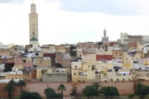 جامع باب بردعيين بمكناس بدون مرحاض منذ سنوات.. والمواطنون يطالبون بتدخل وزارة الأوقاف