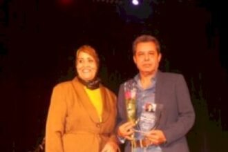 الفنان عبد الكبير الركاكنة  نغمة الوفاء في سيمفونية الفن المغربي