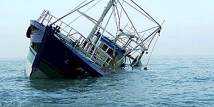 غرق مركب للصيد التقليدي يثير الاستنفار ضواحي آسفي