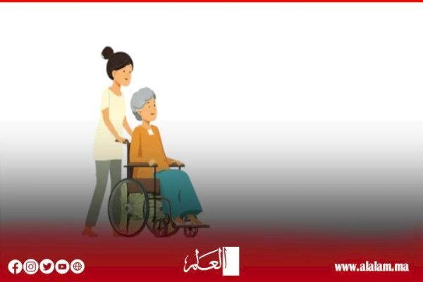 وزارة التضامن تطلق عملية التسجيل للحصول على الاعتماد الرسمي لمزاولة مهنة العاملة أو العامل الاجتماعي