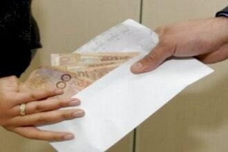 الرشوة تتسبب في توقيف مفتش شرطة بأولاد تايمة