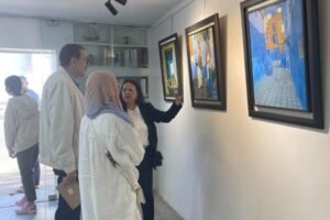 لوحات بألوان مدينة شفشاون ورائحتها في قاعة “أكد للفنون بالرباط”