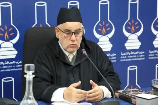 بنكيران يندد بتصرف والي كلميم ويدعو وزير الداخلية إلى تصحيح الموقف