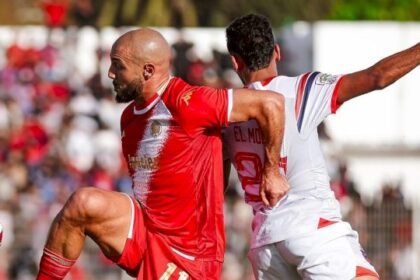 أولمبيك آسفي يحتج رسميا على التحكيم في مباراته أمام الوداد