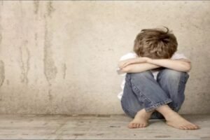 اتهامات لكاهن بالاعتداء جنسيا على لاجئين داخل مركز إيواء بالبيضاء