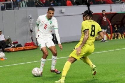 المغرب يفتتح ملعب طنجة الكبير بفوز صعب تحت الأمطار على الموزمبيق