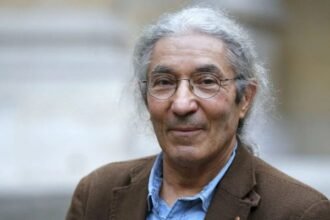 صنصال يروي تفاصيل عزله داخل السجن الجزائري