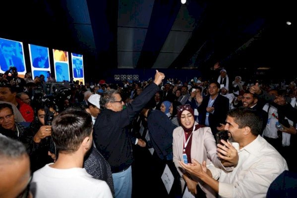 أخنوش: الاقتصاد الوطني عرف نموا إيجابيا مستمرا يترجم إحداثنا لفرص شغل جديدة للشباب