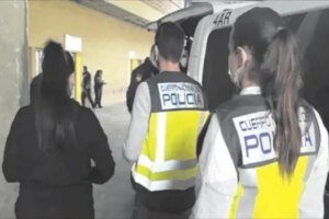 الشرطة في مليلية المحتلة توقف 9 مغاربة بتهم خطيرة