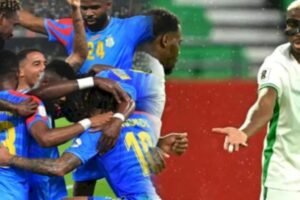 Résumé : La RD Congo se qualifie pour le barrage intercontinental du Mondial après une victoire spectaculaire contre le Nigeria