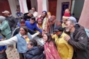 حموشان وهلالة أقدام فوق التراب وقلوب معلقة بالحكاية