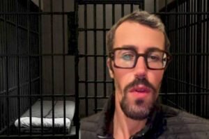 توقيف مولينكس وآدم بنشقرون يثير ارتياحا لدى المغاربة وسط مطالب بردع ناشري المحتوى المخل