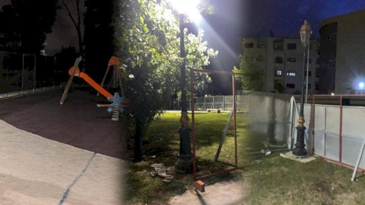 اكزناية.. تسييج مساحة خضراء بألعاب للأطفال يشعل الجدل حول رخصة بناء معمل