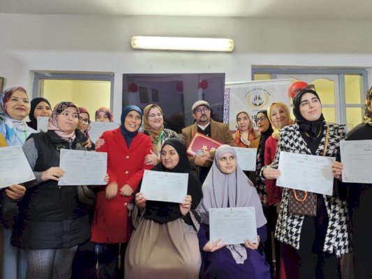 القصر الكبير.. جمعية العهد تحتفي بخريجات فوج الوحدة بمناسبة المسيرة الخضراء وعيد الاستقلال