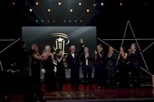 مراكش تتألق في افتتاح الدورة الـ22 للمهرجان الدولي للفيلم وتكرم النجم المصري حسين فهمي