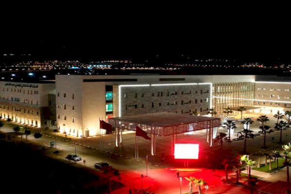 انفراج وشيك في ملف منحة المردودية بـ CHU أكادير: النقابات تفرض معايير الإنصاف