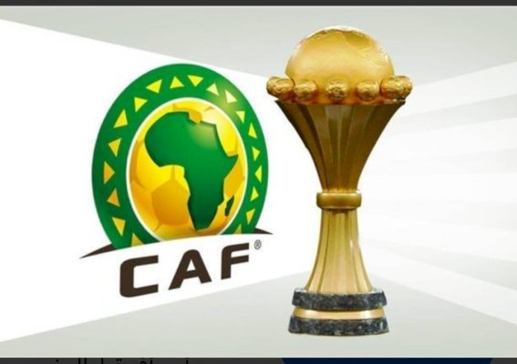 مجسم كأس إفريقيا للأمم يخطف الأضواء في لندن قبل وصوله إلى المغرب