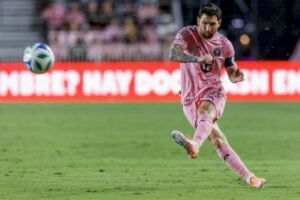 انتخاب خالد العلمي الهوير كاتبا عاما جديدا للكونفدرالية الديمقراطية للشغل خلفا للزاير