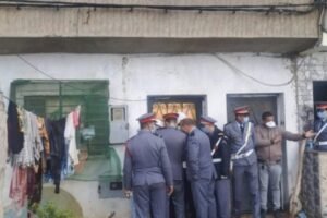 استنفار أمني بعد العثور على جثث أسرة كاملة بأحد السوالم