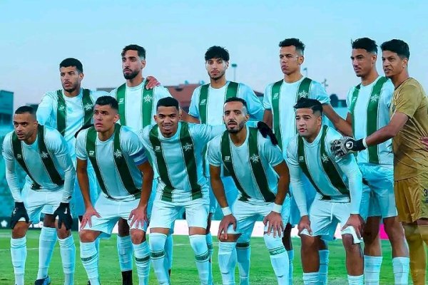 تطلعات متباينة تطغى على ديربي وجدة بين المولودية و”ليزمو”