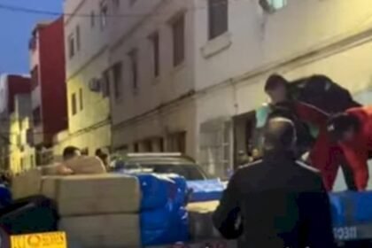 حجز 25 رزمة من الحشيش بالعرائش  داخل “كراج” تابع لجمعية للأشخاص في وضعية إعاقة