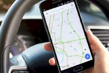 مجلس المنافسة يفتح الملف الحارق بين الطاكسيات ونقل التطبيقات