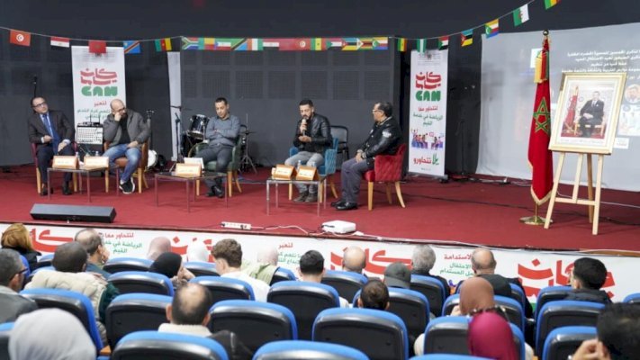 طنجة.. أمسية فنية وفكرية تحت شعار الفن والإعلام في ترسيخ القيم الوطنية بدار الشباب حسنونة