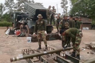 تجدد الاشتباكات المسلحة بين كمبوديا وتايلند وترامب يدخل على الخط