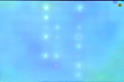 عيوب في تلفاز سامسونغ بسبب ظهور النقط البيضاء.. وشكايات متزايدة للزبناء