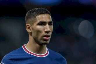 حكيمي يدخل تشكيلة فيفا المثالية 2025.. وهيمنة باريس سان جيرمان على جوائز ذا بيست في الدوحة