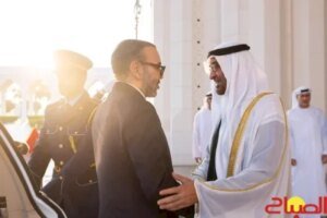 رئيس الإمارات يهنئ الملك بتتويج المغرب بكأس العرب 2025