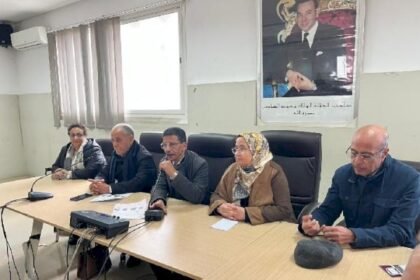 العرائش: العصبة المغربية للتربية الأساسية ومحاربة الأمية ورابطة أساتذة التعليم العالي تنظمان:  دورة تكوينية في مجال “التمكين الرقمي” بالعرائش