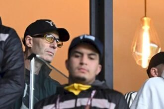 زيان يخطف الأضواء بالرباط