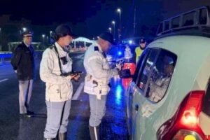 بالفيديو.. برد وأمطار ويقظة أمنية ليلة رأس السنة بتطوان