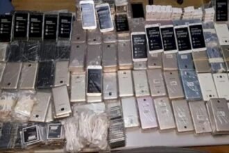 إحباط تهريب شحنة كبيرة من الهواتف الذكية قادمة من إسبانيا في ميناء طنجة