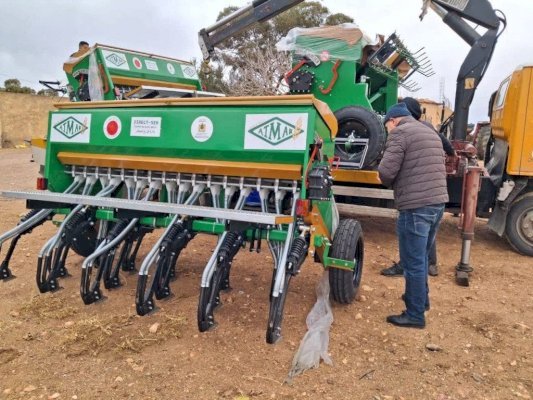 وجدة.. تعزيز تقنية (الزرع المباشر) لمواجهة التحديات المناخية