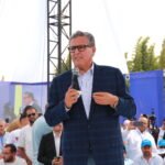 أخنوش-يعد-بإدماج-العمال-الموسميين-وتمكينهم-من-بطاقة-خاصة-للإستفاده-من-التقاعد-والتغطية-الصحية